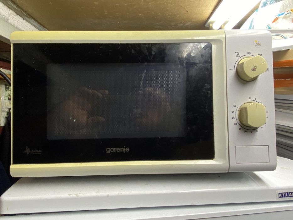 Продам мікрохвильовку gorenje