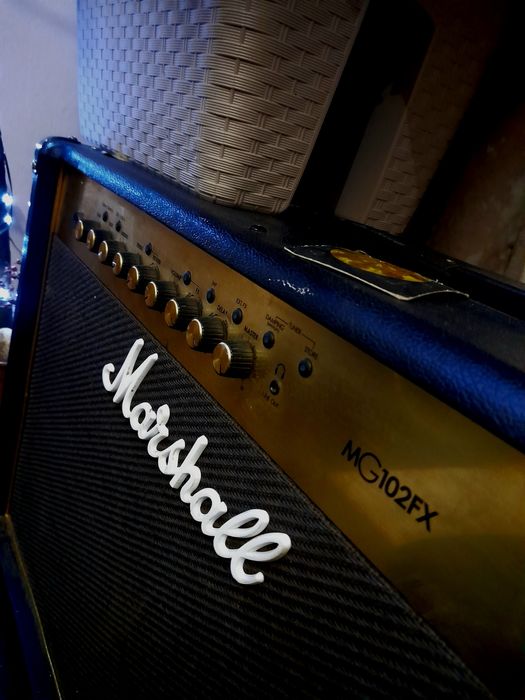 Гитарный усилитель