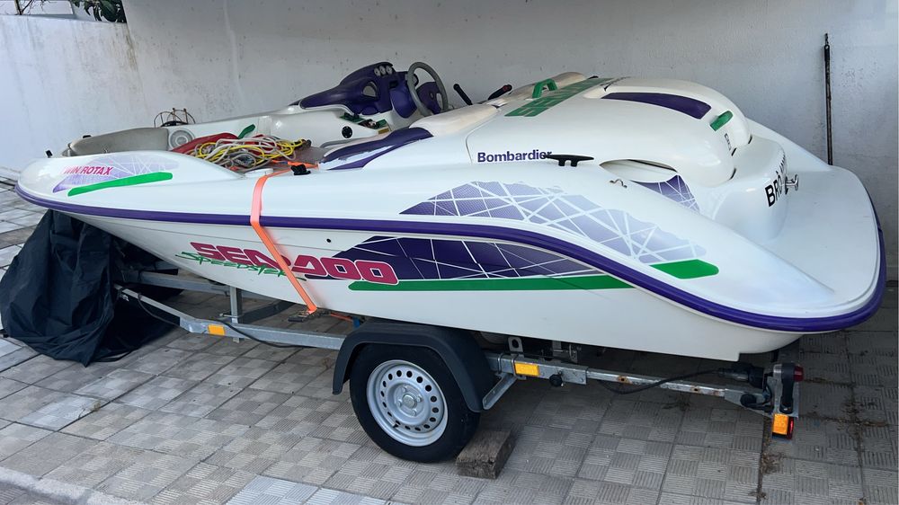 Sea-Doo Speedster | Jetboat 4 Lugares com Atrelado 2 motores jet ( mota de água)