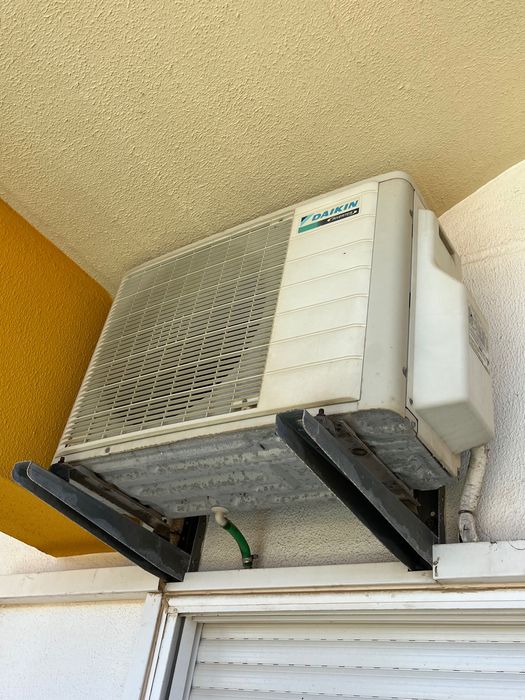 Ar condicionado interno Daikin (multisplit) em bom estado