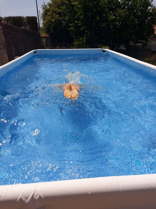 Piscina intex 4X2X1 usada