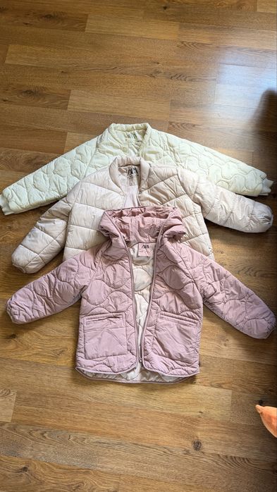 Курточки Zara