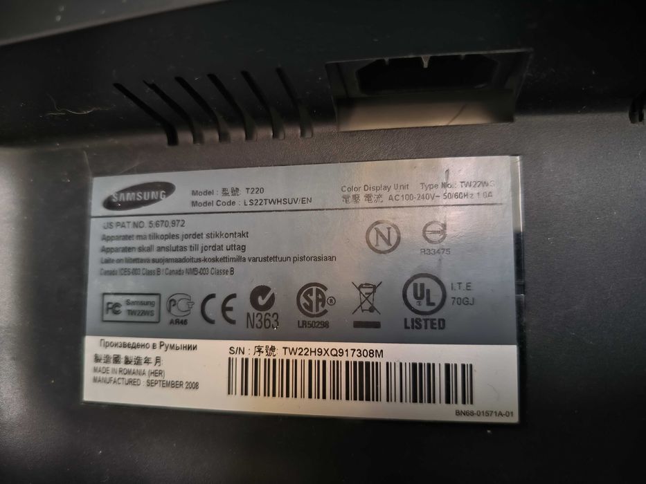 Монитор Samsung T220 , 22дюйма