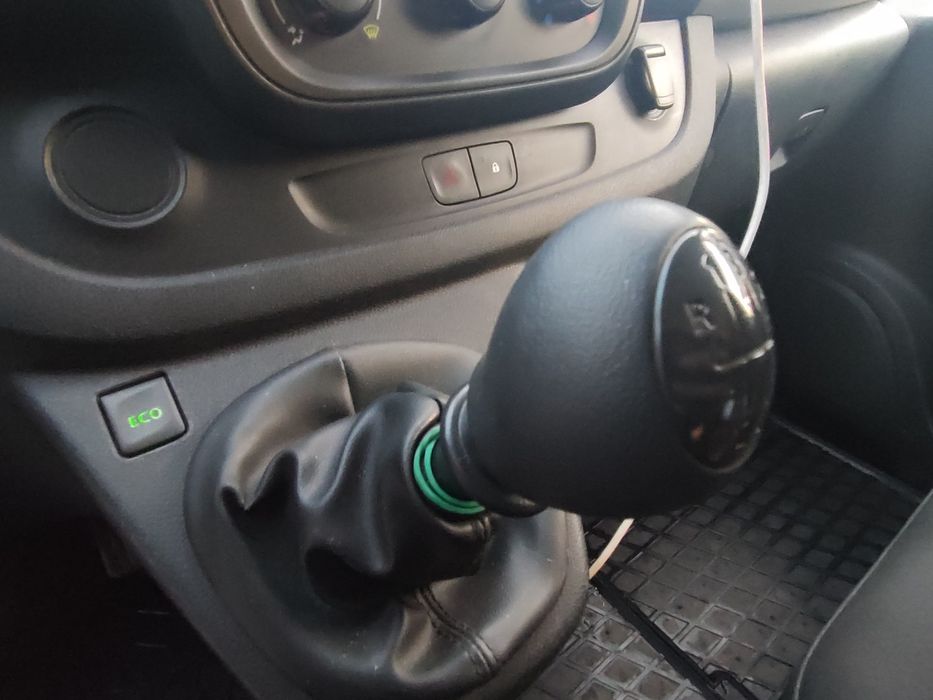 Рено Трафик 3 2017г.