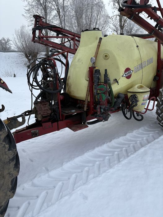 Opryskiwacz HARDI RANGER 2500 Pierwszy wlascixiel