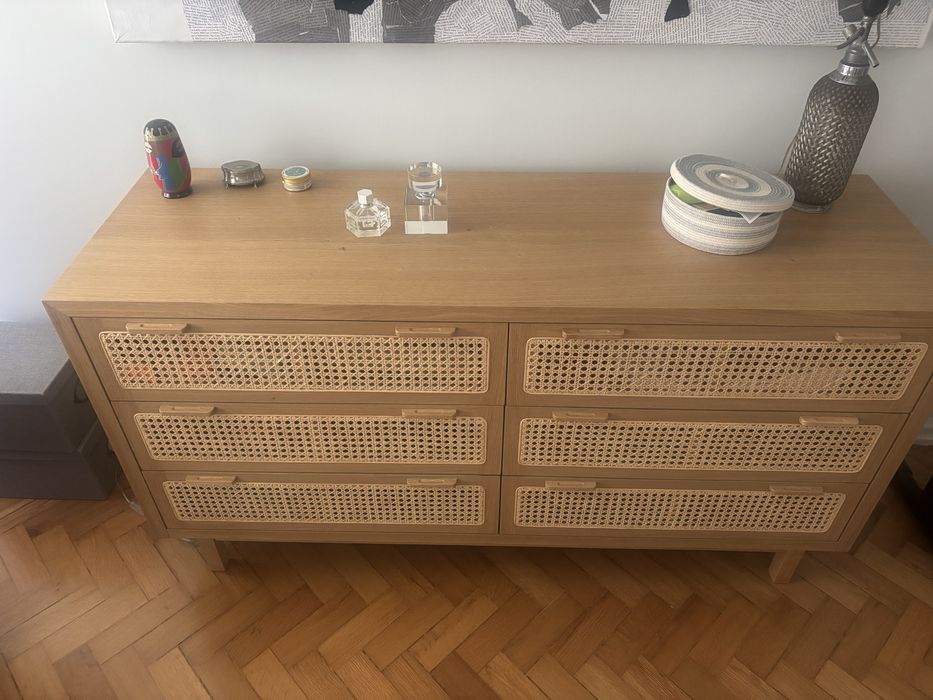 Comoda  pinho e palhinha