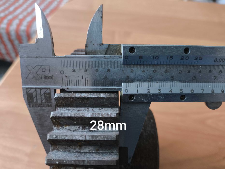 Koło zębate na oś 32mm średnica 146mm bytom
