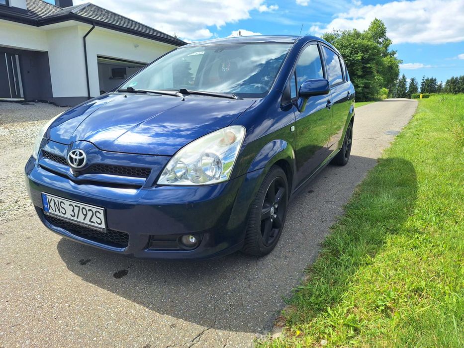 Toyota corolla verso 7osobowa