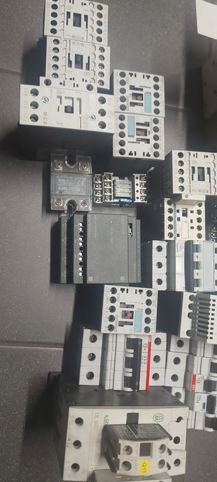 Styczniki przekaźniki i inne zobacz