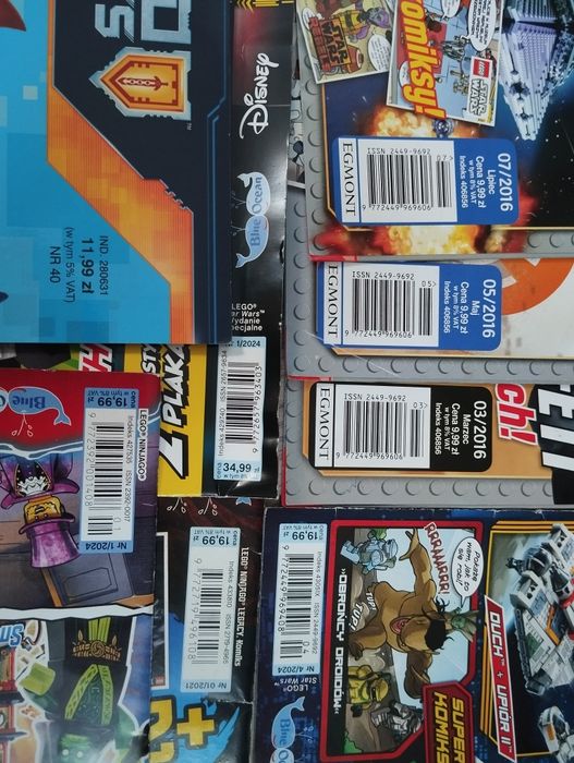 Цена за все 300грн. Лего, Lego, журналы, комиксы, наклейки