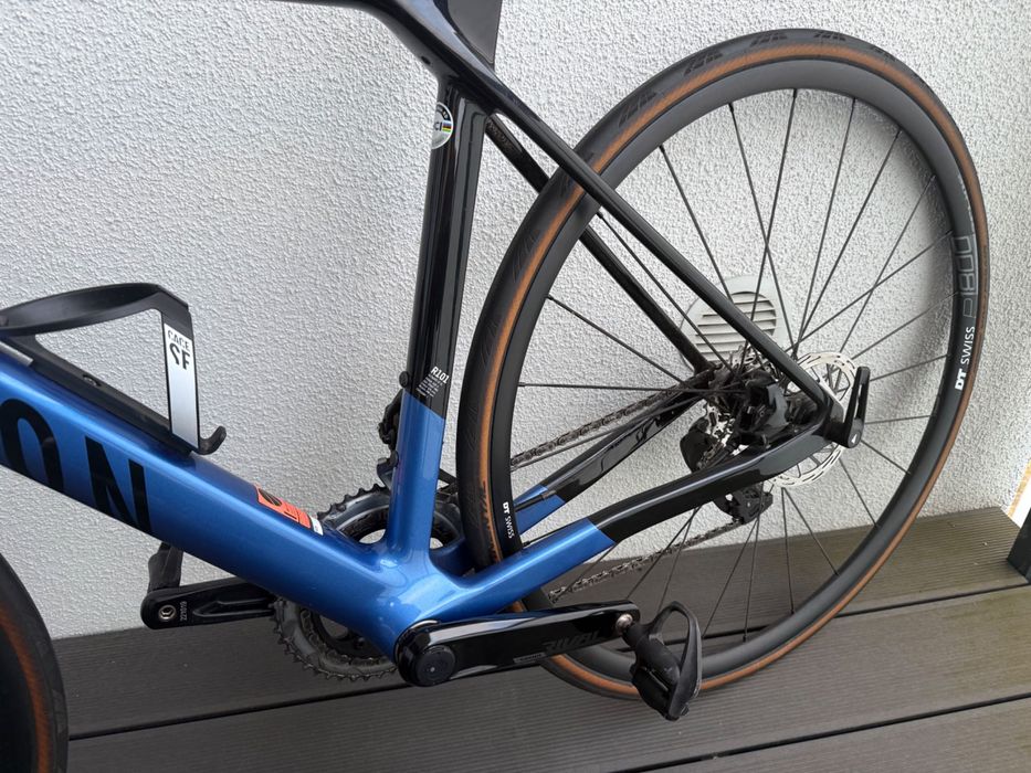 Canyon Ultimate CF SL 7 SRAM eTap z pomiarem mocy