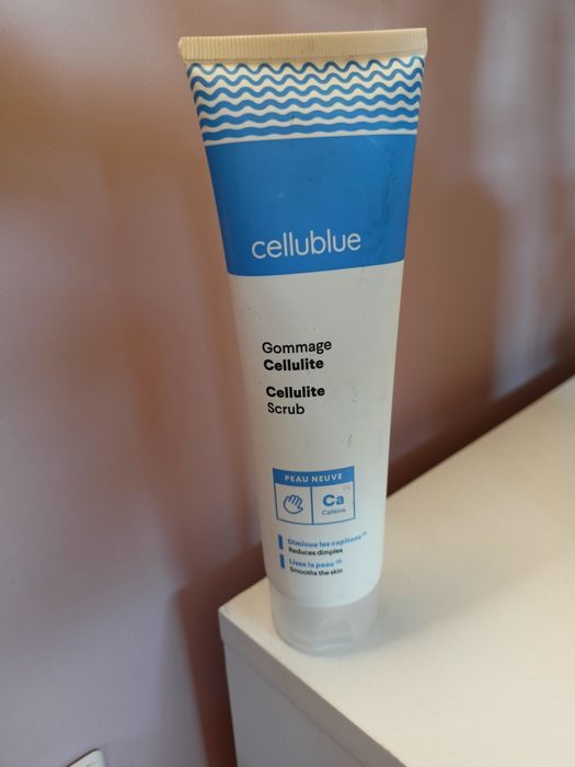 Cellublue cellulite scrub