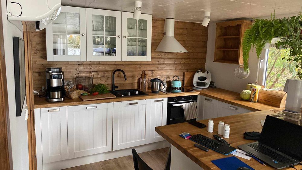 Wisząca półka w stylu vintage farmhouse rustykalna
