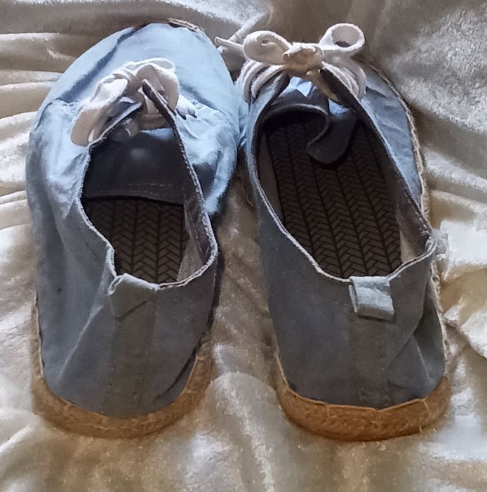 NOWE niebieskie sznurowane płócienne espadryle tenisówki H&M, rozm. 44 / 28 cm