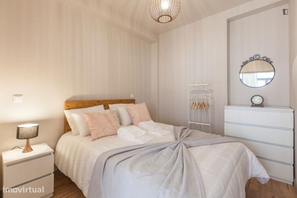 Apartamento com 1 quartos - localizado em Santo Ildefonso Porto
