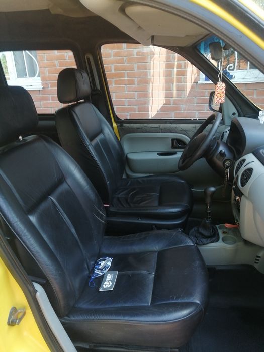Продам Renault Kangoo Passenger 2004 рік 1,5 DCI