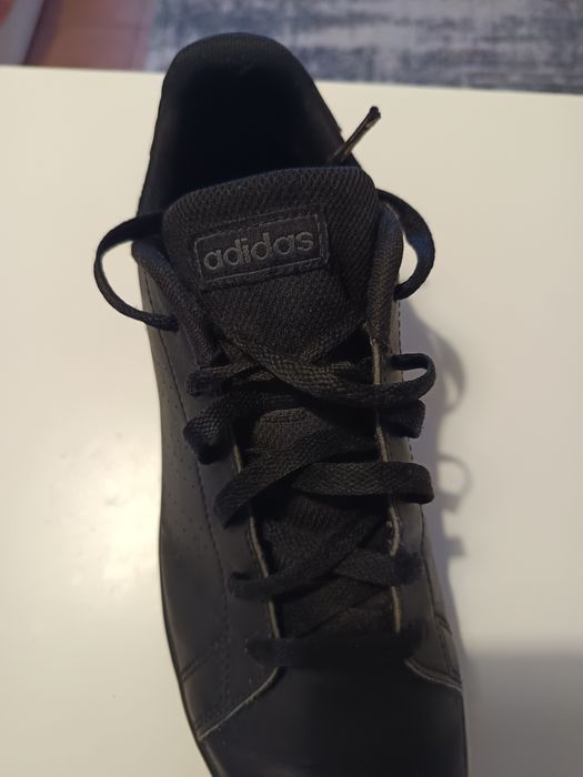 Adidas tênis  pretos