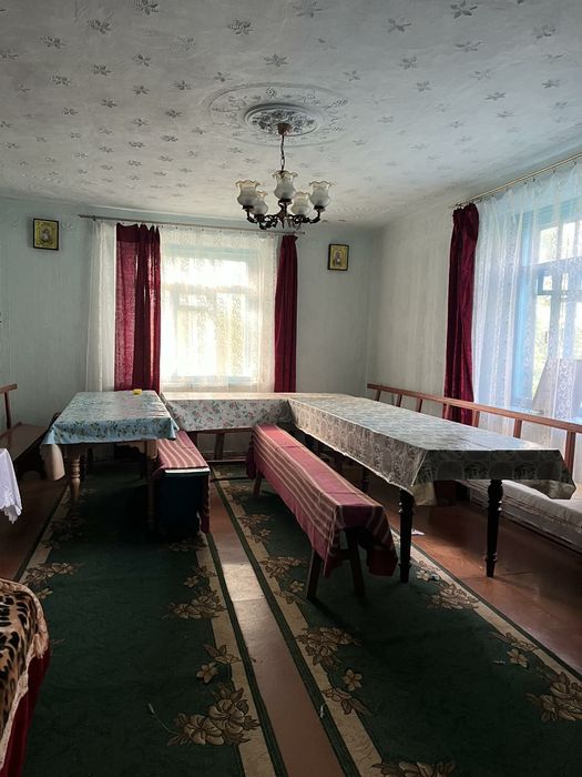 Продається будинок в с.Ставки