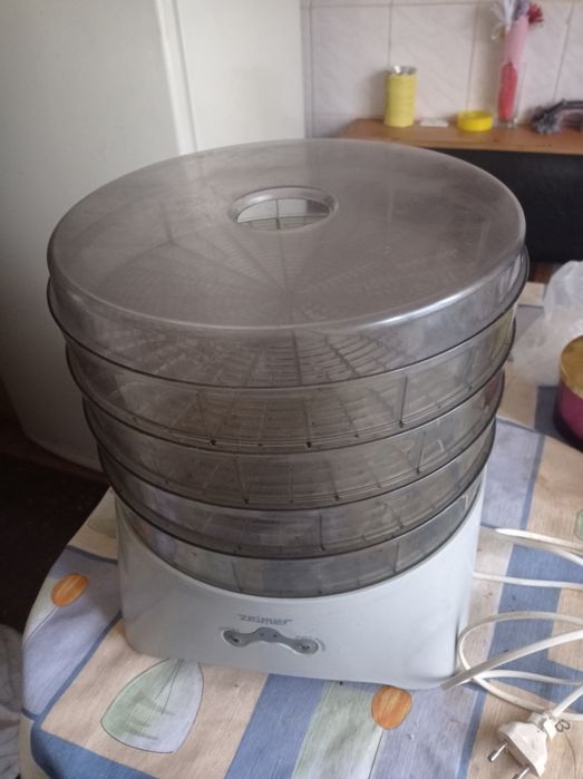 Сушилка для овощей, грибов и фруктов