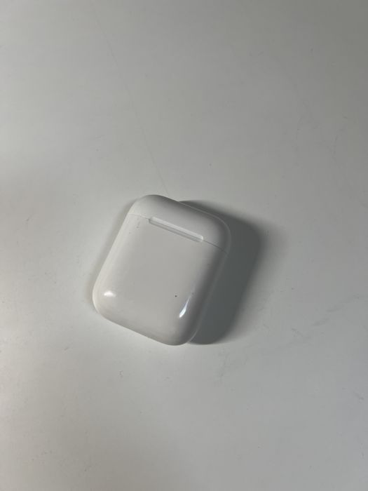 AirPods можна користуватися і можна роскласти на деталі .