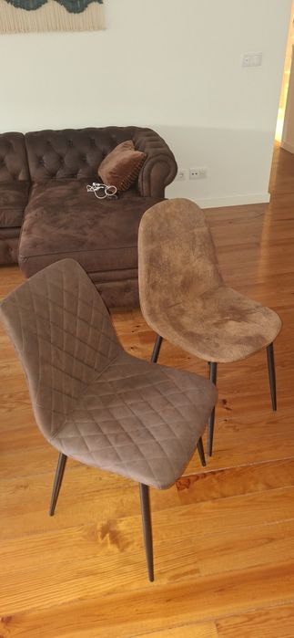 Conjunto Mesa + Cadeiras