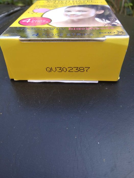 BIORE WITCH HAZEL Japan głęboko oczyszczające plastry nos