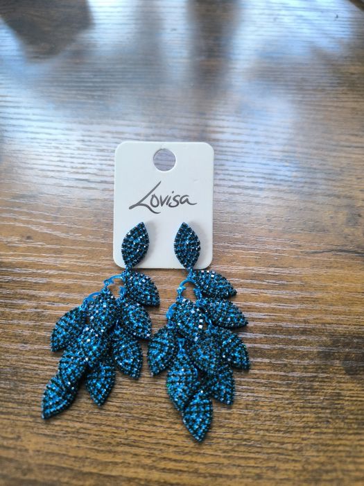 Сережки Lovisa – яскравий акцент вашого образу