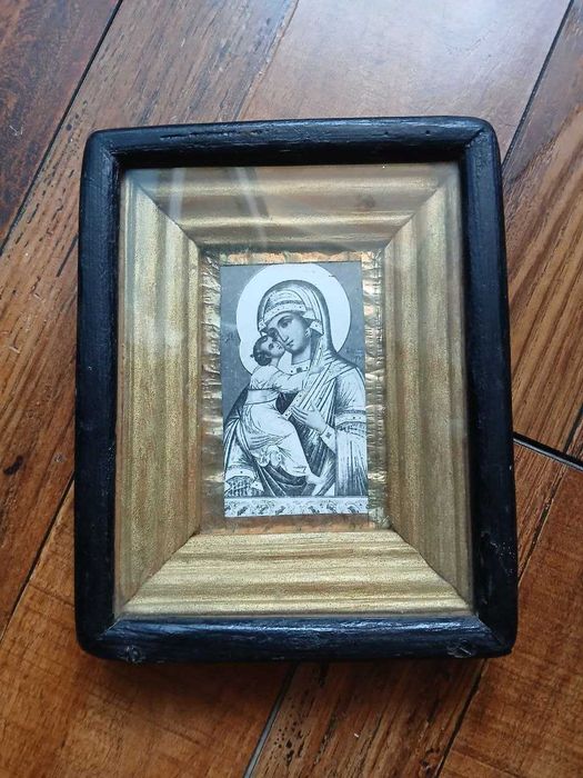 Продам ікону старовинну в доброму стані