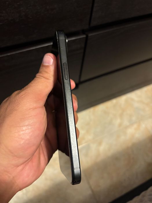 Iphone 15 plus usado mas como novo