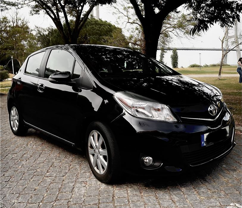 Vendo o meu Toyota Yaris D4D