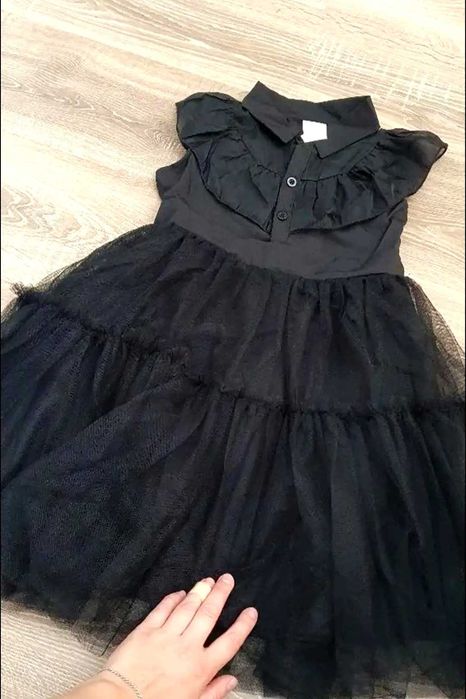 Nowy strój Wednesday Addams, r. 122/128 Halloween przebranie