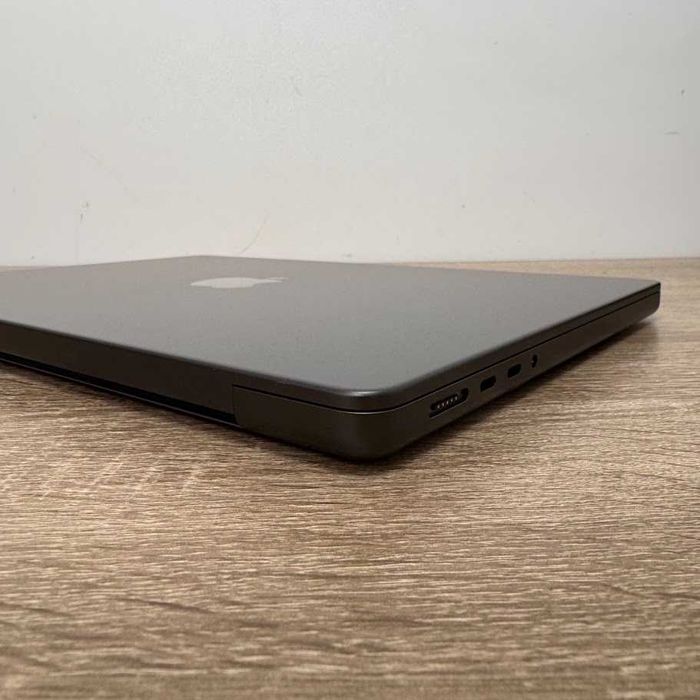 Macbook Pro 14" Late 2023 M3 Pro / 36Gb / SSD 512Gb акб:100% (код:M1431)