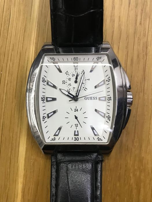 Zegarek GUESS, model W11108G2