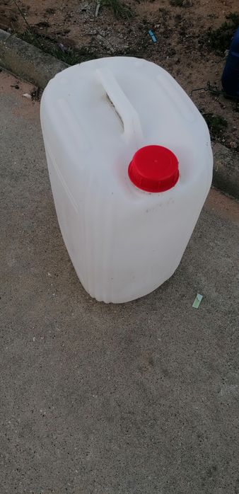 Bidons 20/25L vários