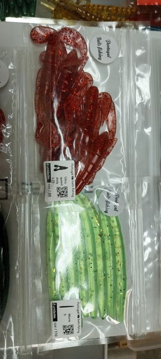 Vinis de pesca.. pacotes de  6 e 8  várias cores e modelos