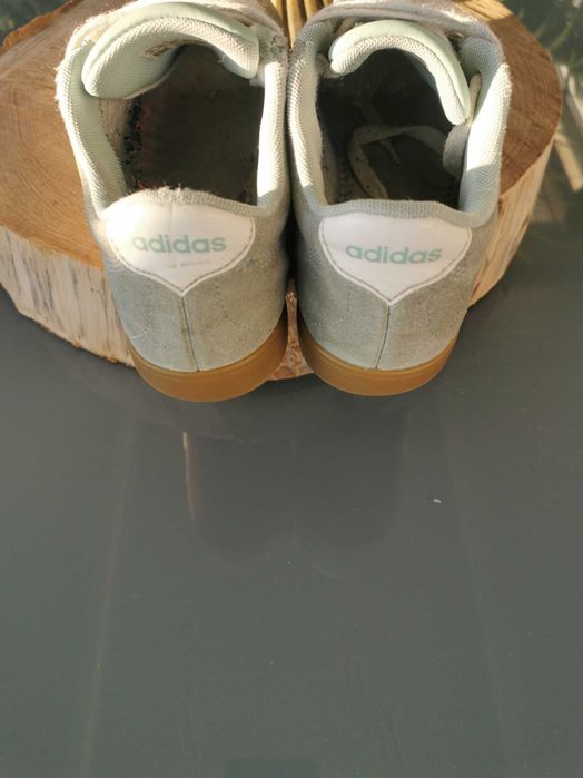 Ténis Adidas N°37