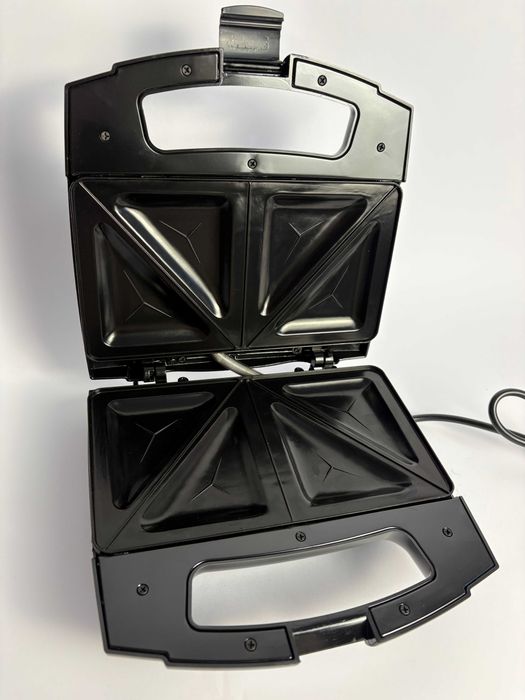 Opiekacz toster sandwich  Aigostar