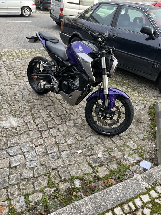 Honda cb125r como nova