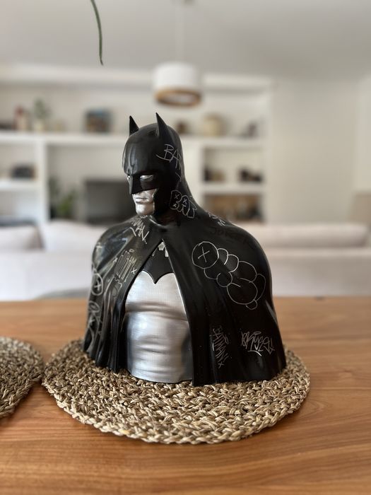 Okyes (1987) - Batman (Chrome Collection) - peça única e original