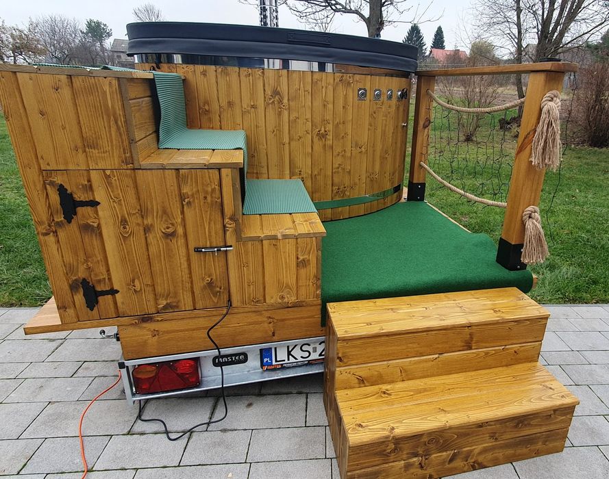 Wynajem mobilnej balii z jacuzzi