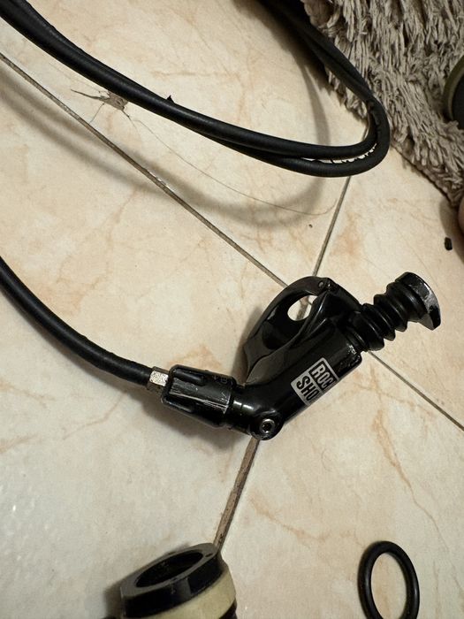Espigão telescópico RockShox Reverb 31.6mm 440mm (completo)