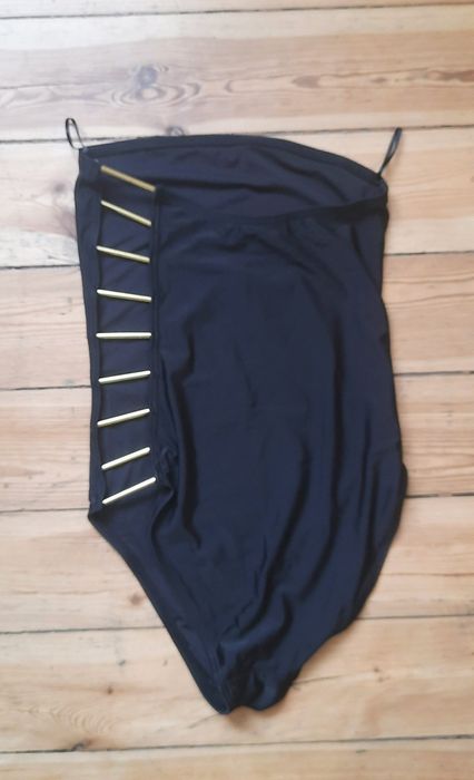 Jednoczęściowy strój kąpielowy czarny kostium New Look rozmiar xs 34