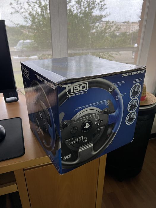Simulador thrustmaster t150