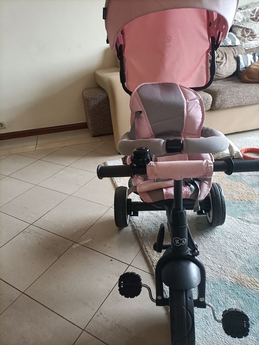 Triciclo rosa usado