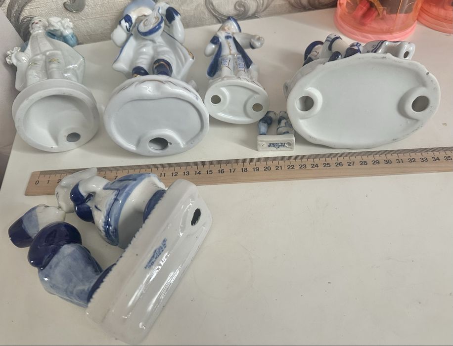 Статуэтки фарфоровые в идеальном состоянии