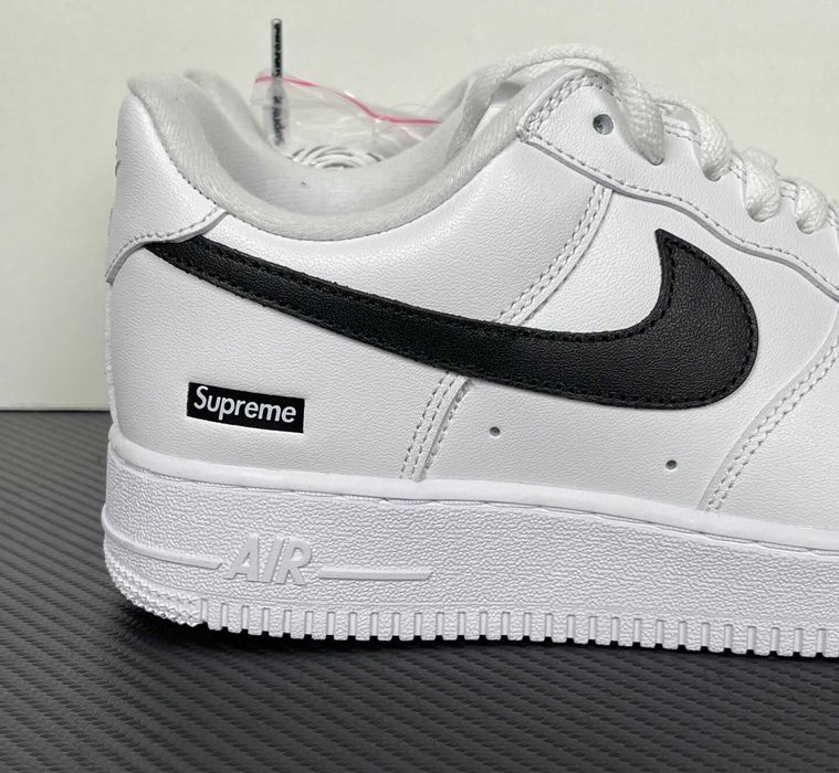 Nike_Air Force 1_Supreme R. 42