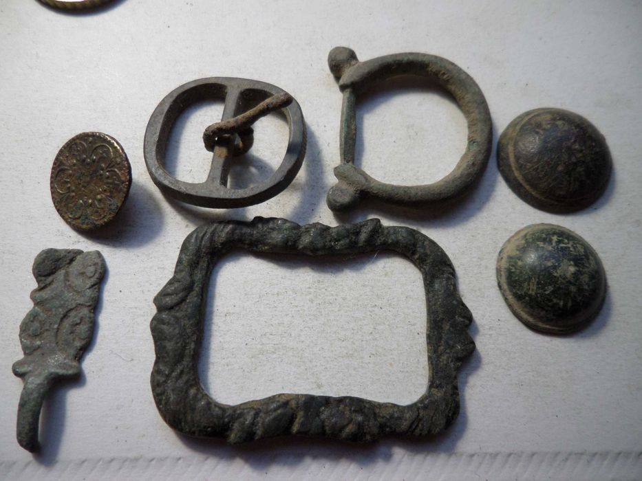 Lote de 'Peças' antigas em Metal  (5)