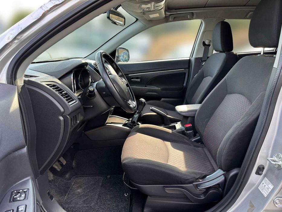 Mitsubishi ASX SUV 1.6 MIVEC 117cv de 2018 Salvado