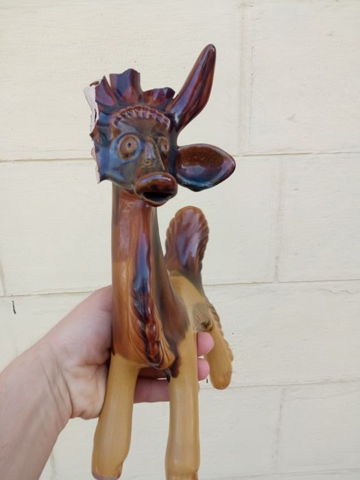 Олень пятирог під реставрацію