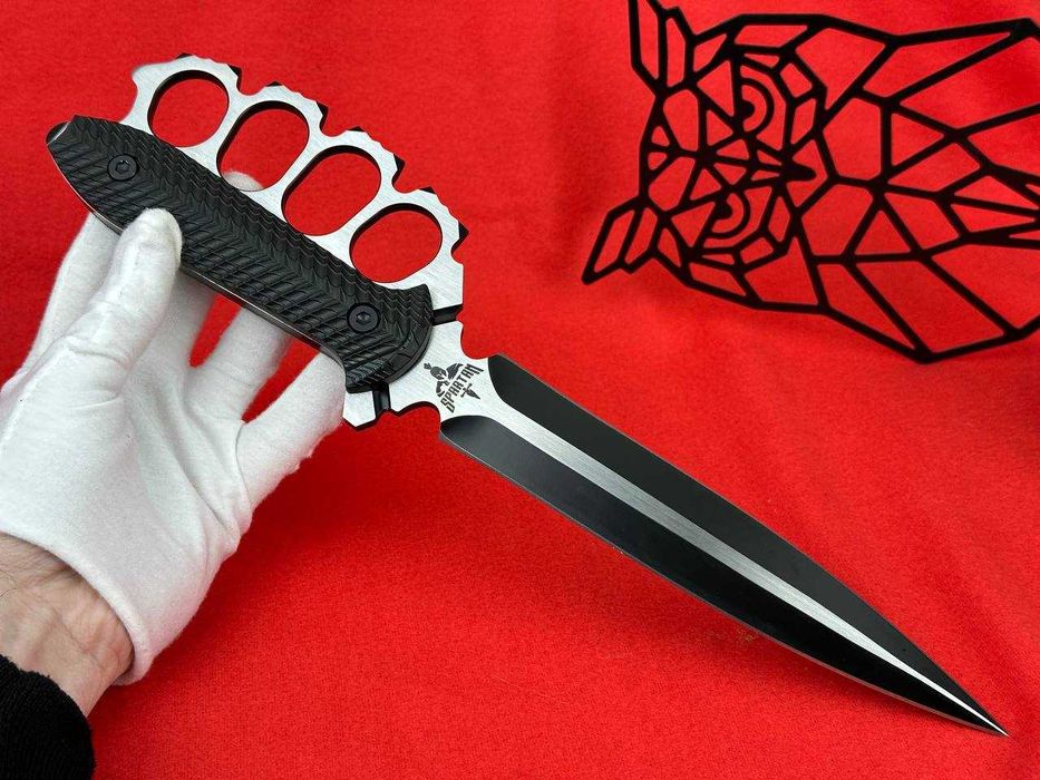 Тактичний ніж з захистом руки. Нож фклтанг
